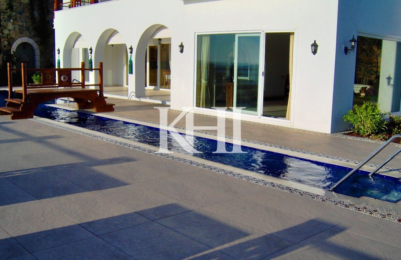 Sea-Front Villa in Bodrum