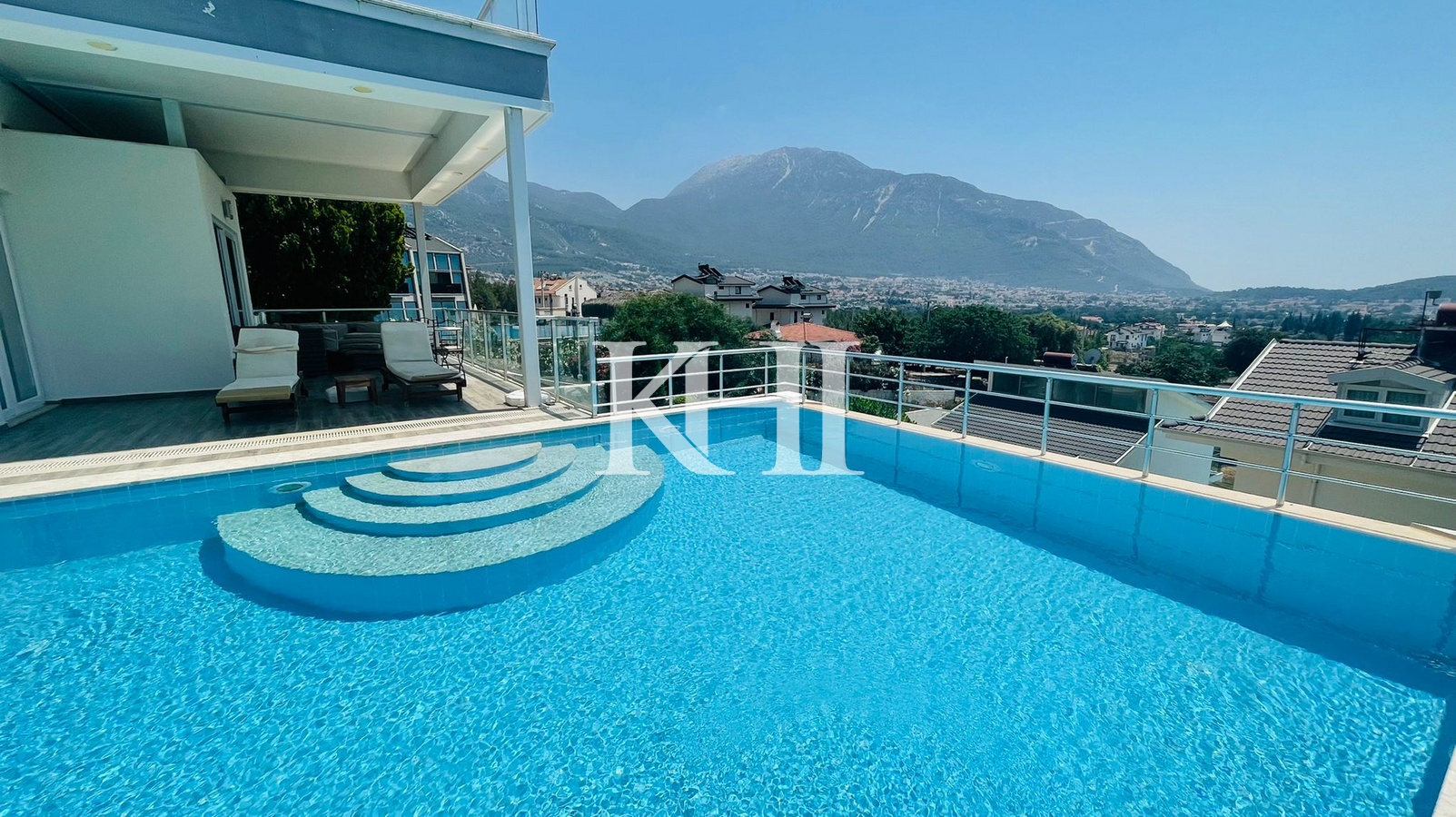 Stunning Luxury Villa in Ovacik