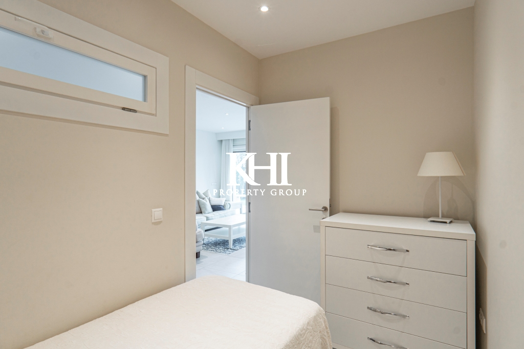 Luxury Apartment in a Complex