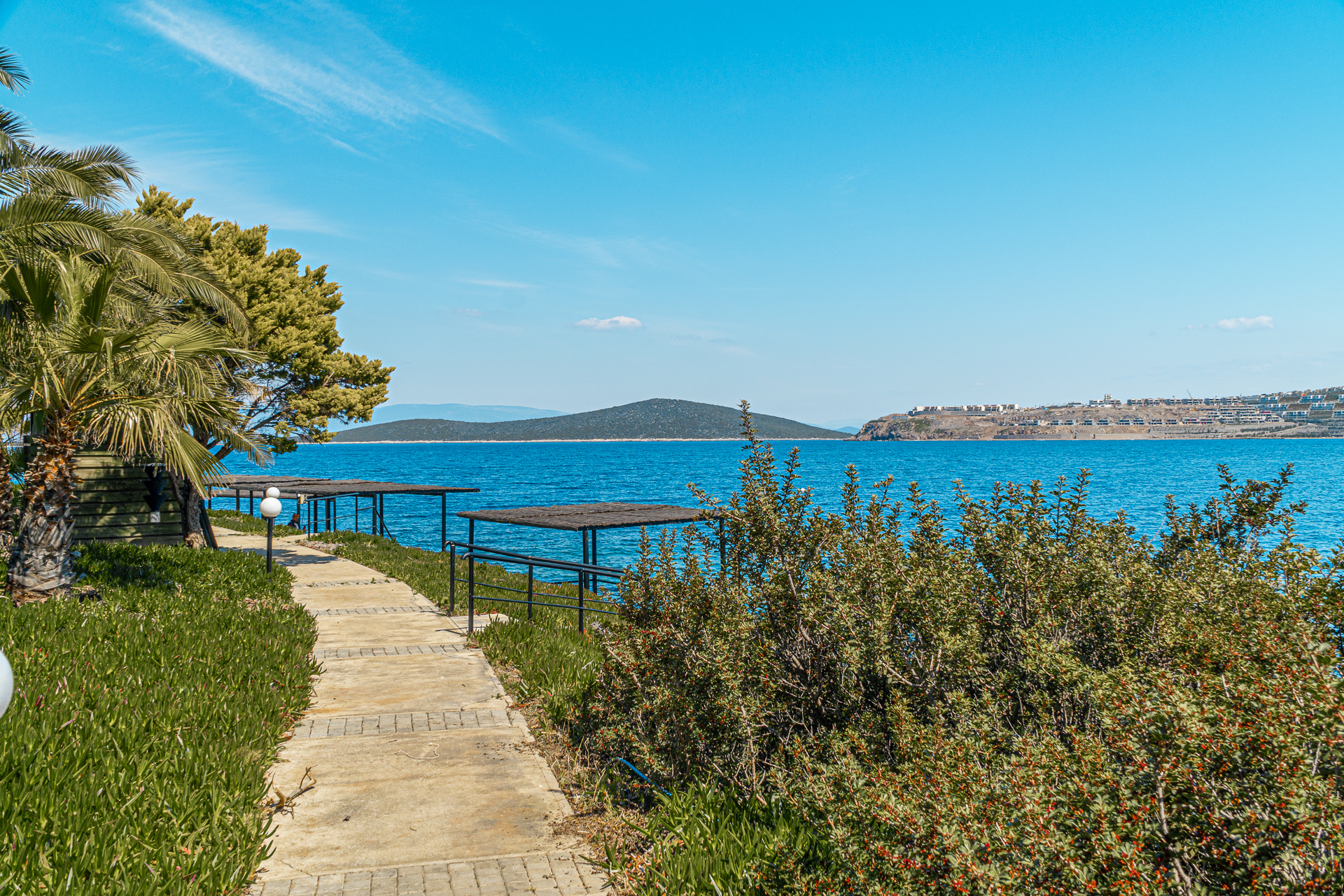 Luxury Villa with Sea-Views