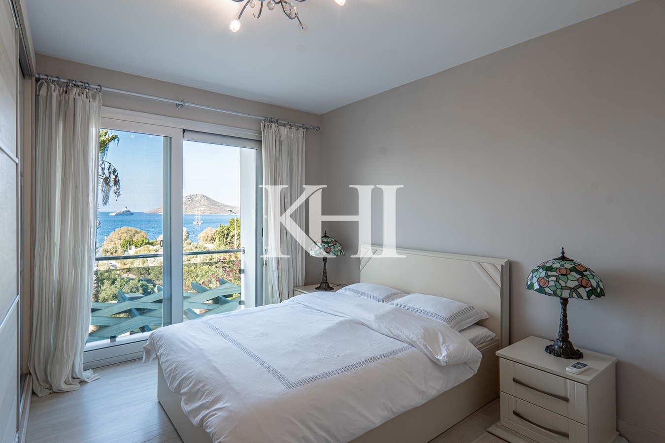 Stunning Sea-View Yalikavak Villa