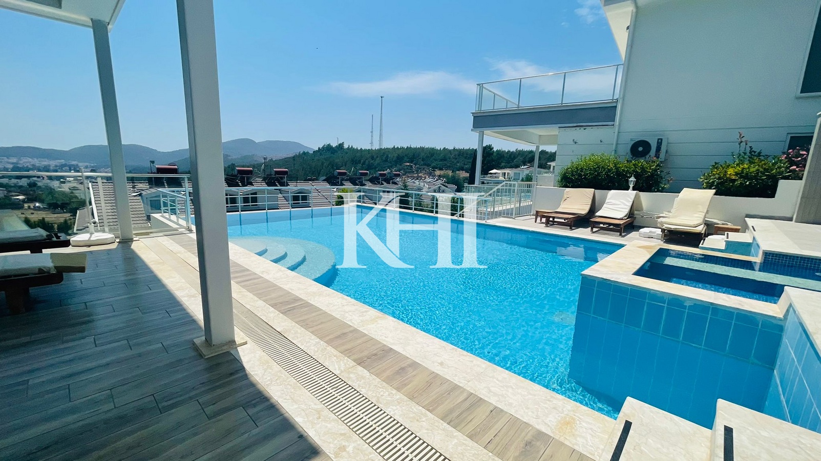 Stunning Luxury Villa in Ovacik