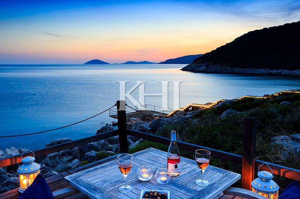 Luxury Beachfront Villa In Kalkan