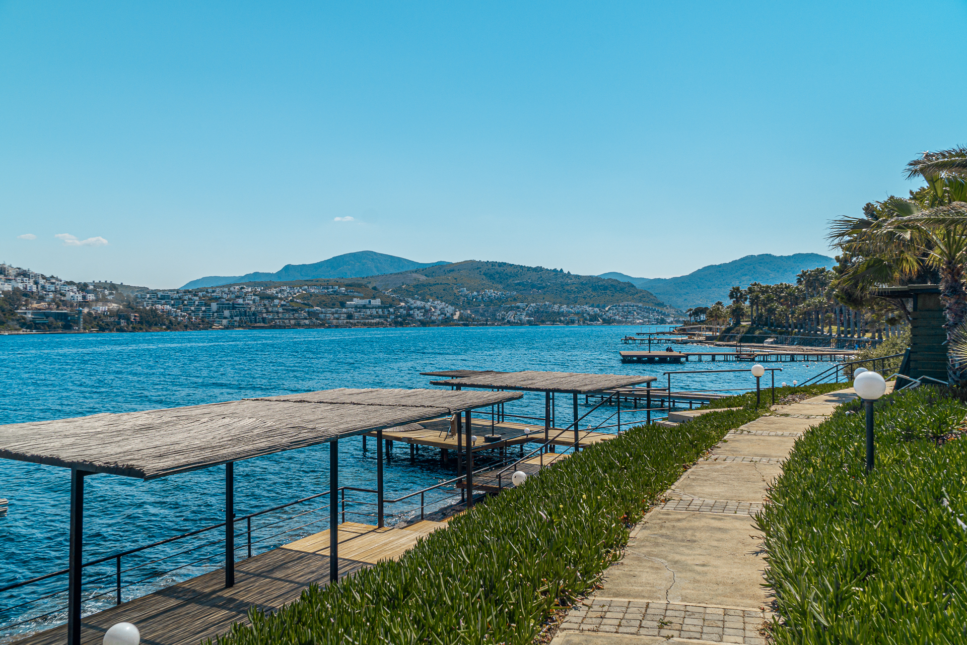 Luxury Villa with Sea-Views