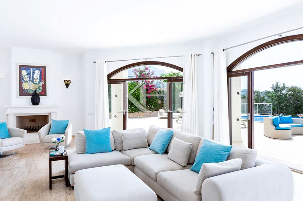 Luxury Beachfront Villa In Kalkan