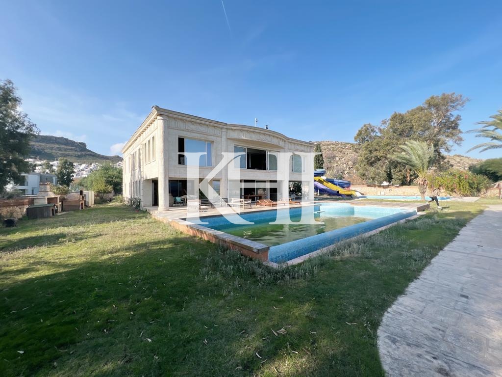 Private Sea Front Property