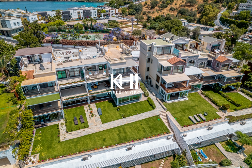 2 Bedroom Seafront Apartment