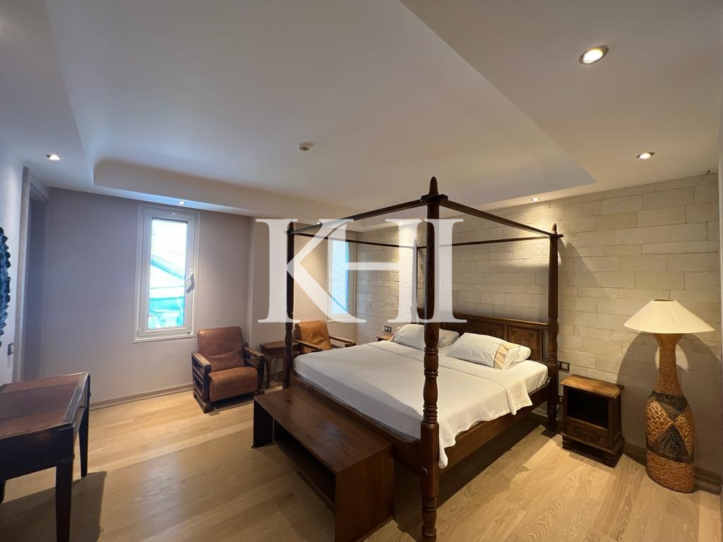 Private Sea Front Property