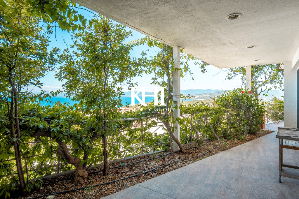 Luxury Seafront Duplex in Turkbuku