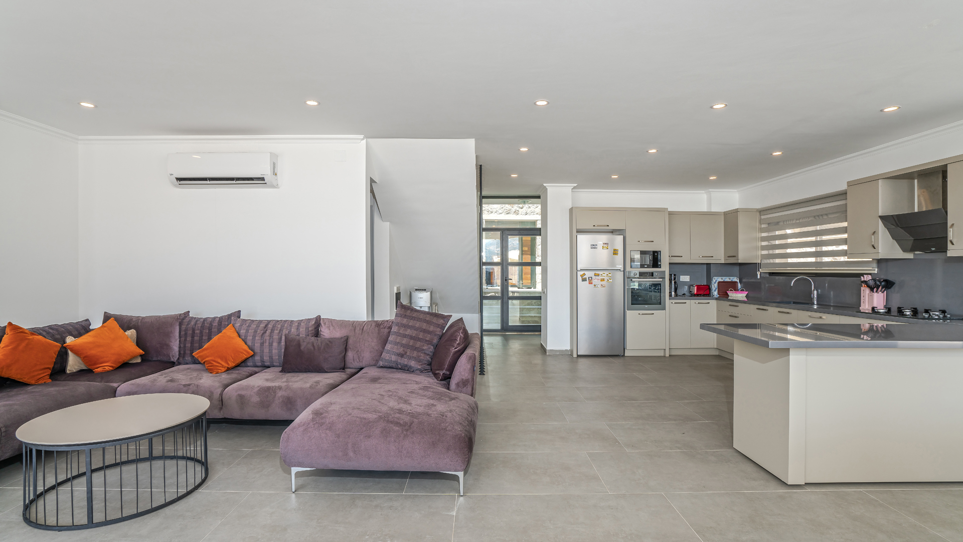 Stunning Villa in Ortaalan