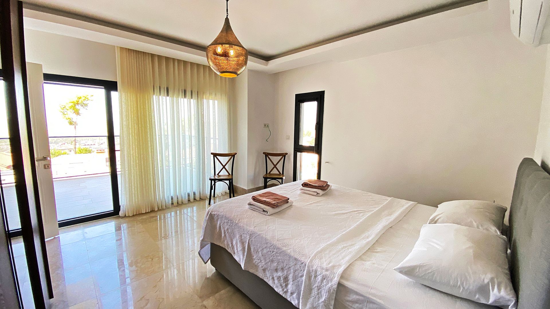 Luxurious Villa With Babadag View