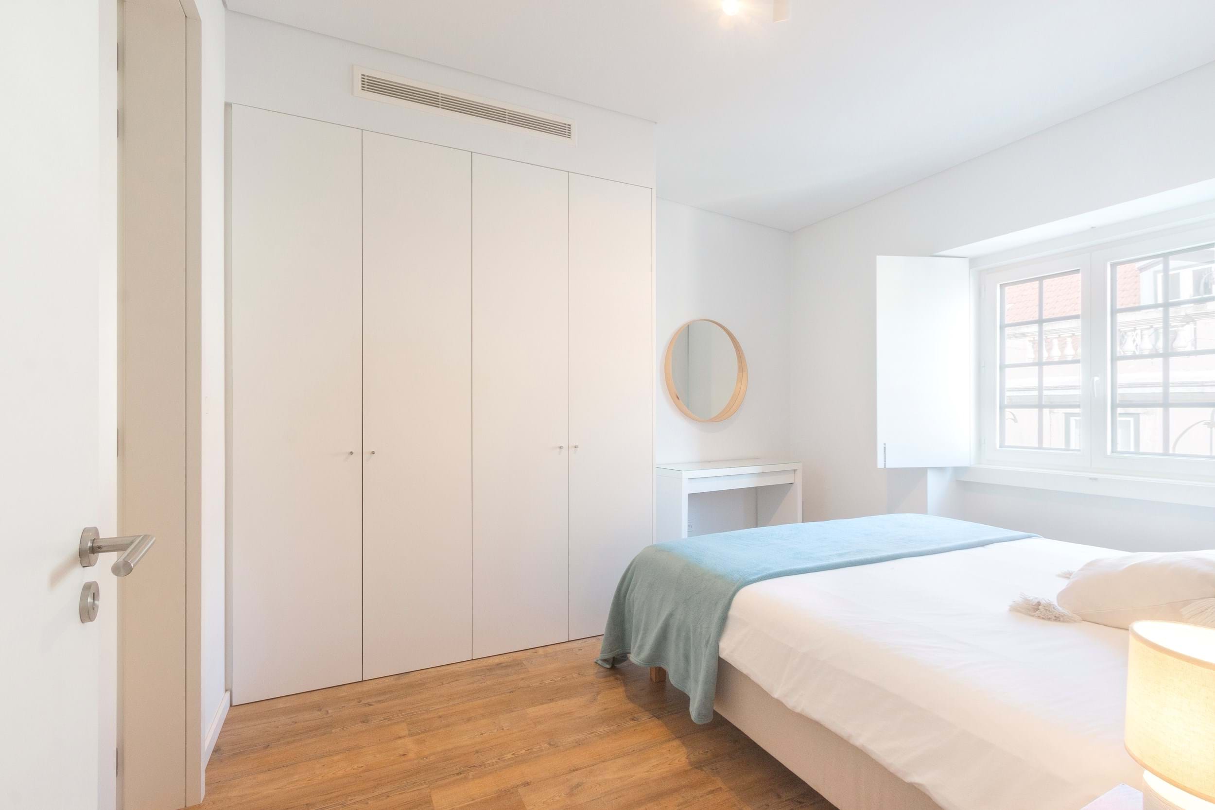 2 bedroom apartment as new between Chiado and Baixa