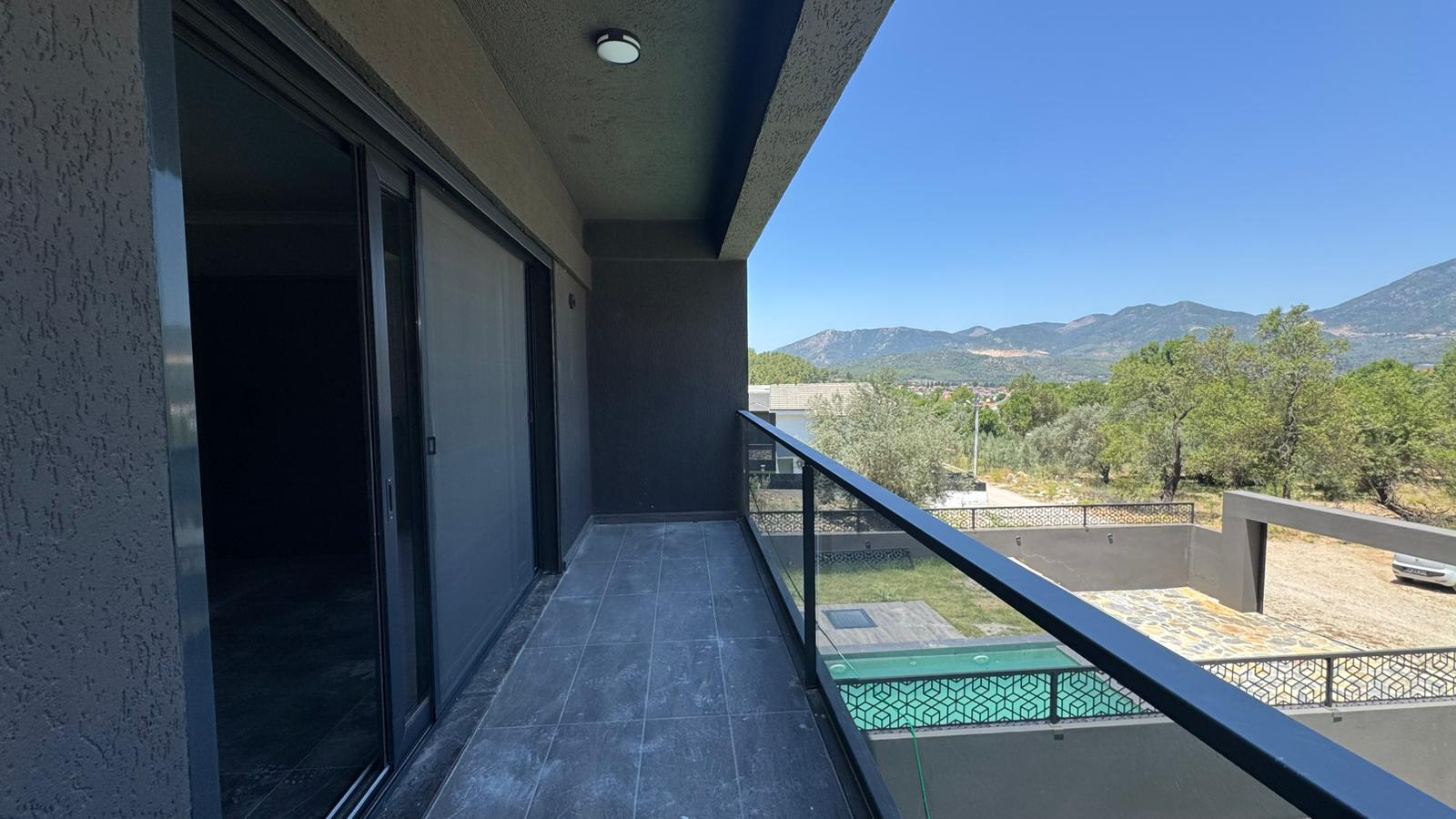 Brand New Luxury Villas