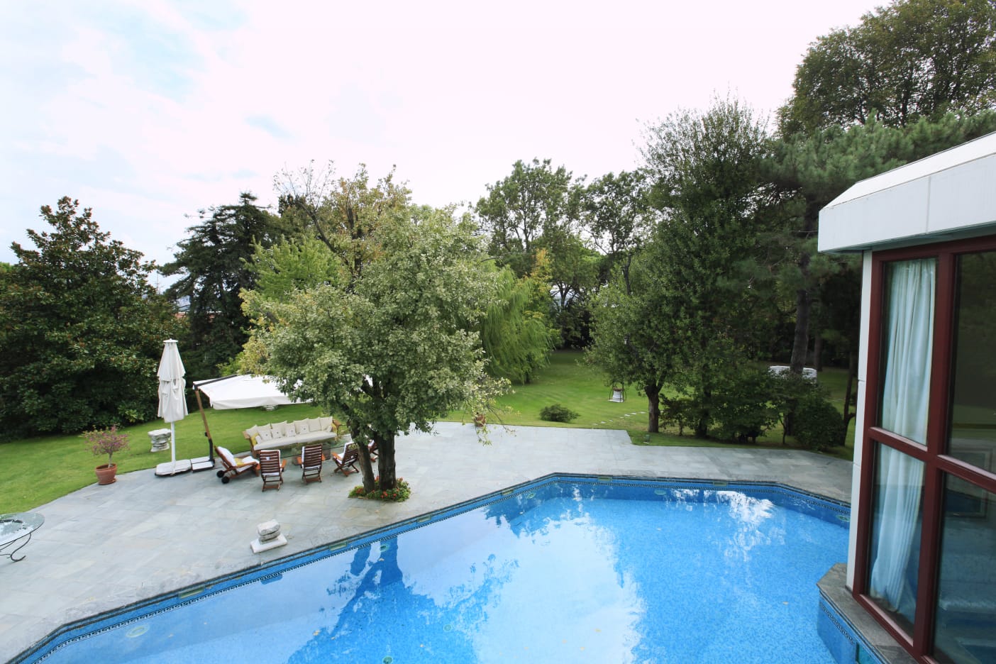 Stunning Contemporary Mansion For Sale In Istanbul