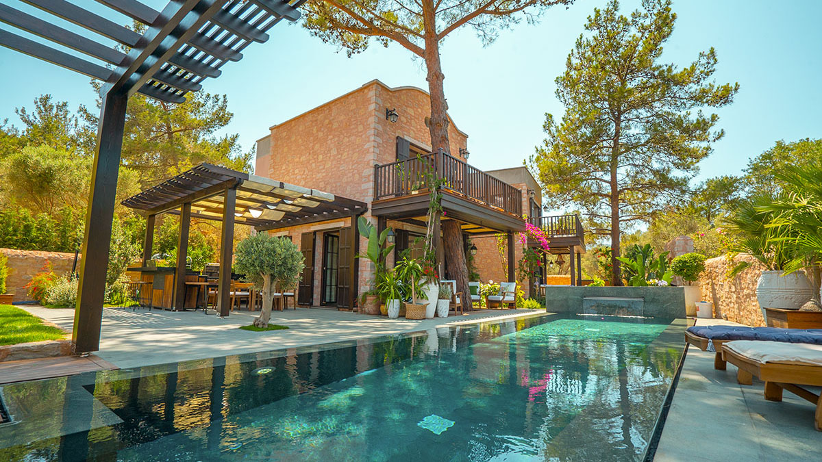 Secluded Luxury Stone Built Villas