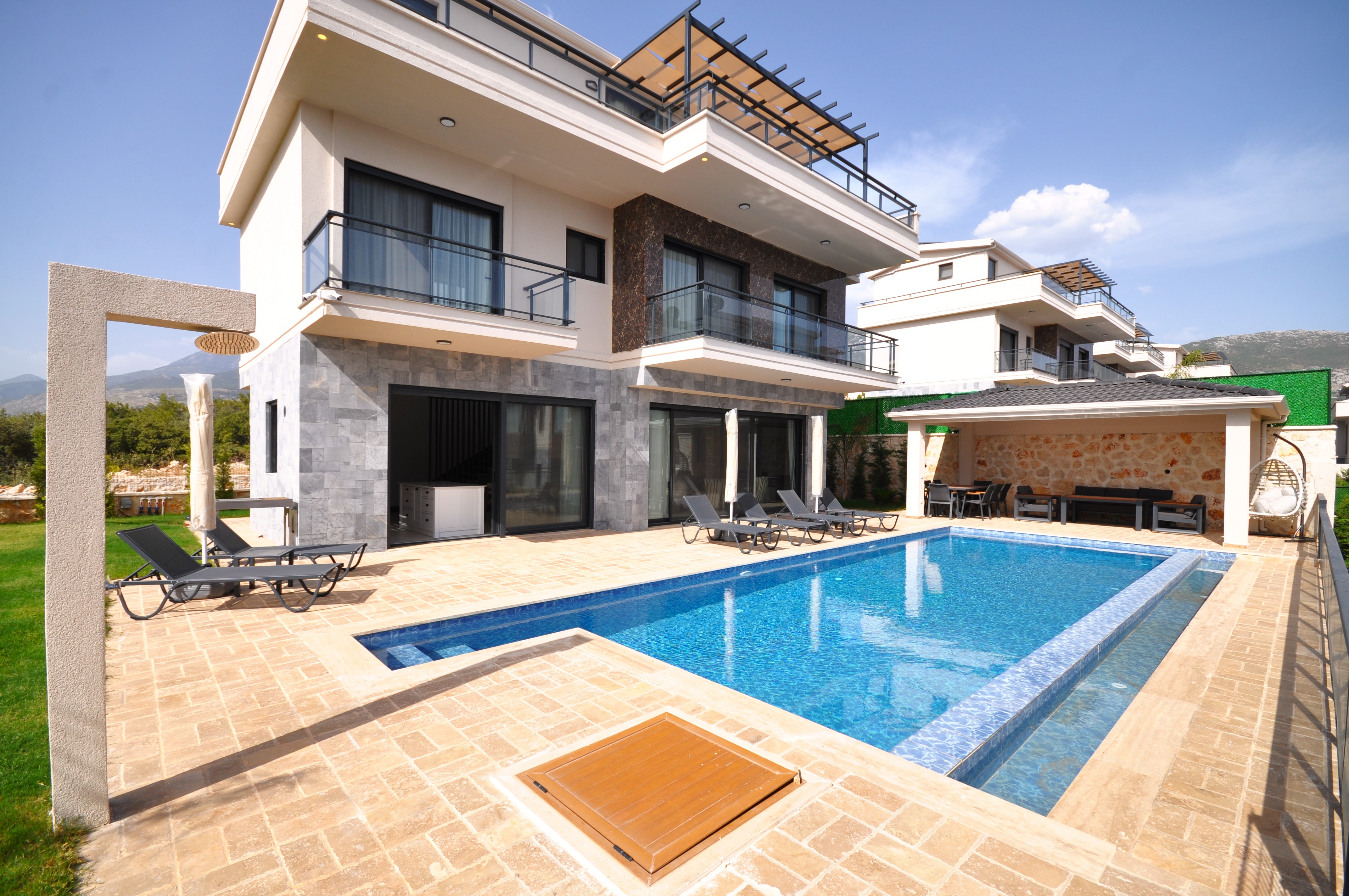 Modern Luxury Villas In Kalkan