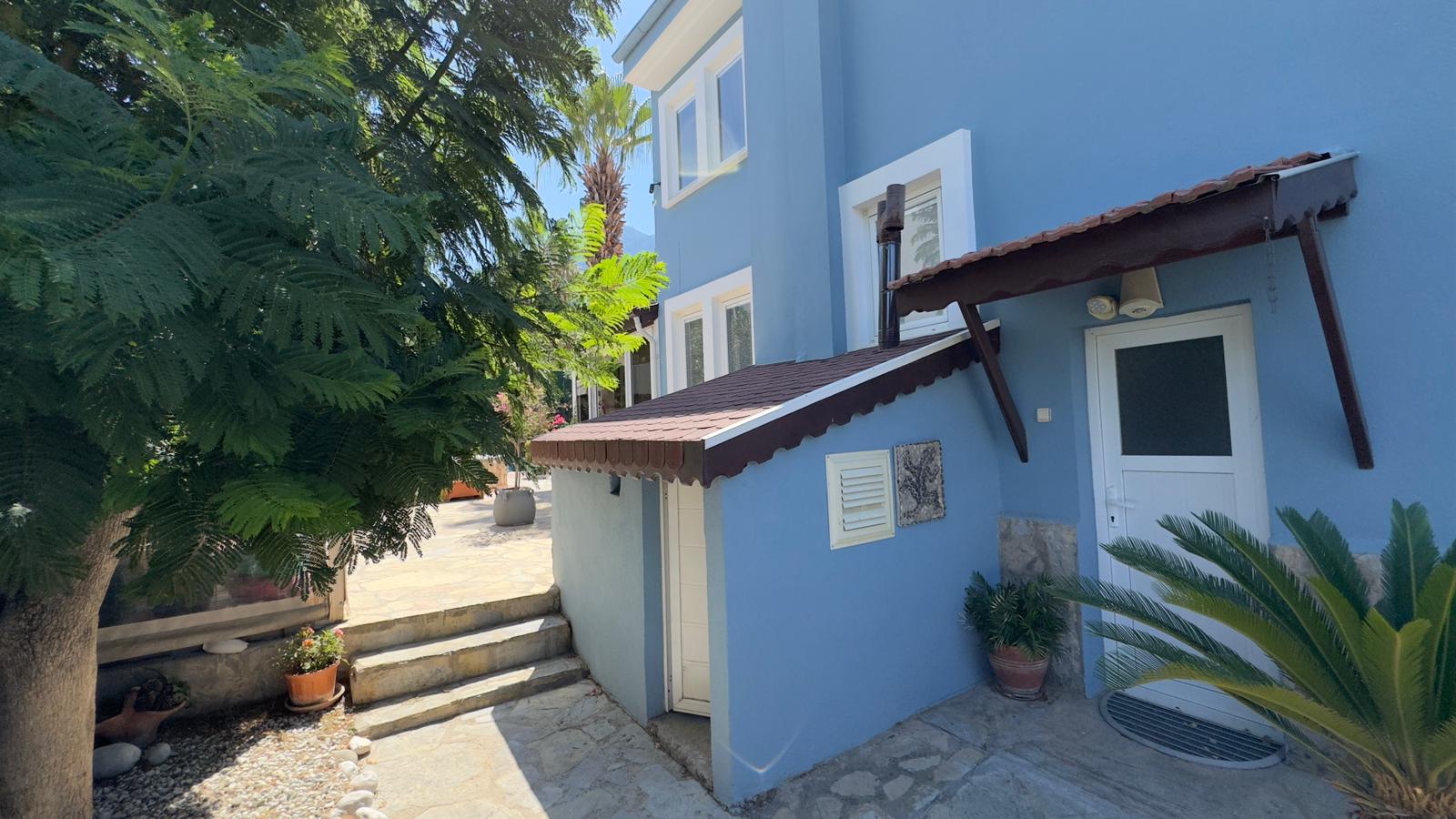 Superb Contemporary Villa in Ovacik