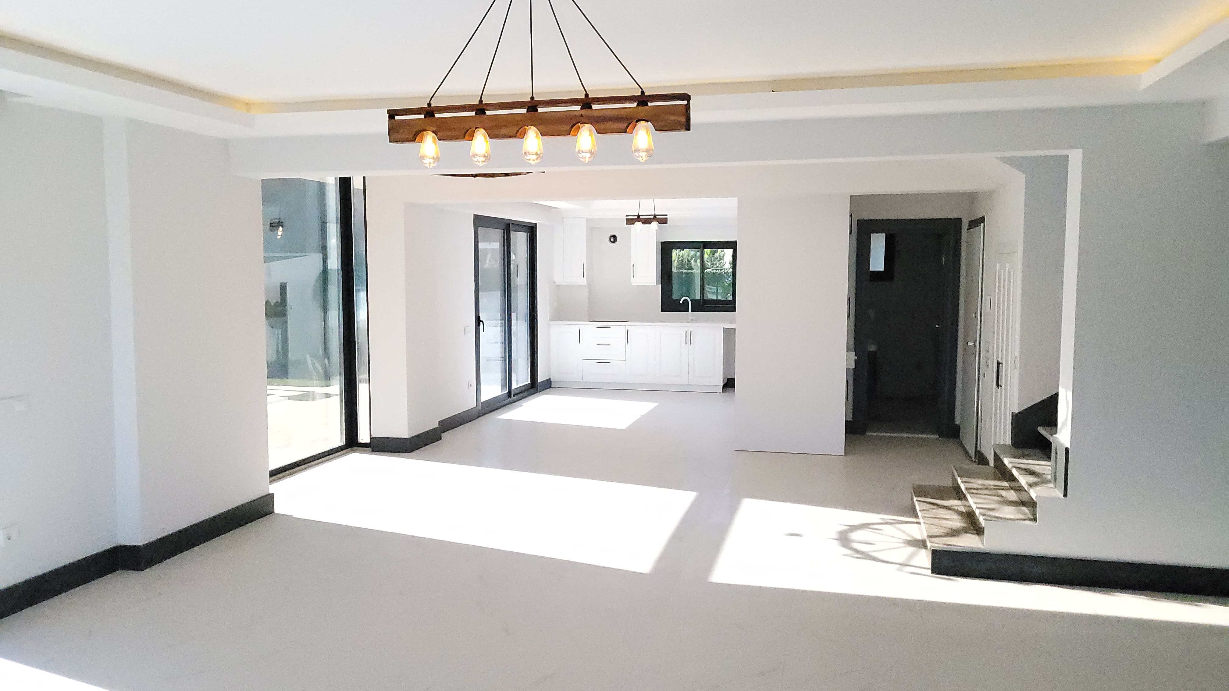 New Luxury Villas in Calis