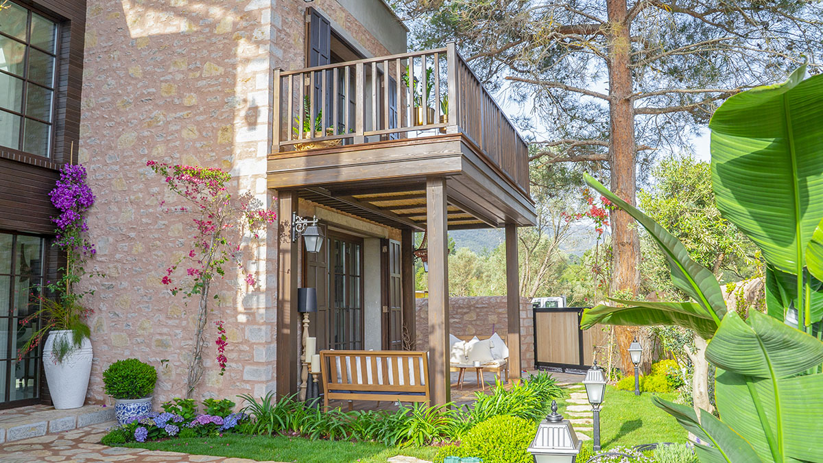 Secluded Luxury Stone Built Villas