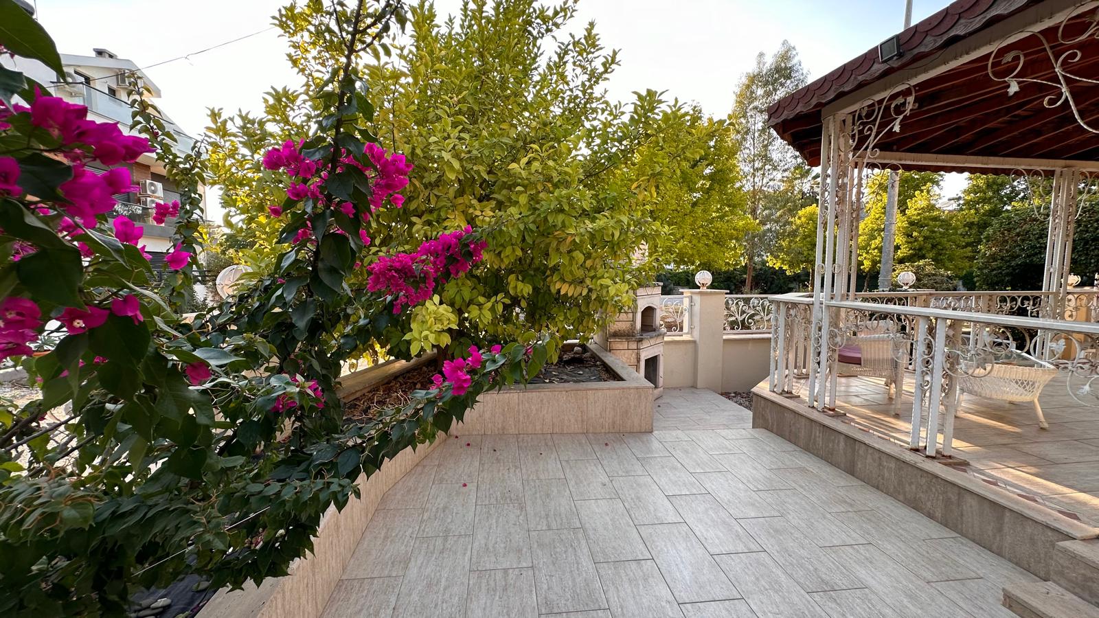 Unique Property Investment in Calis