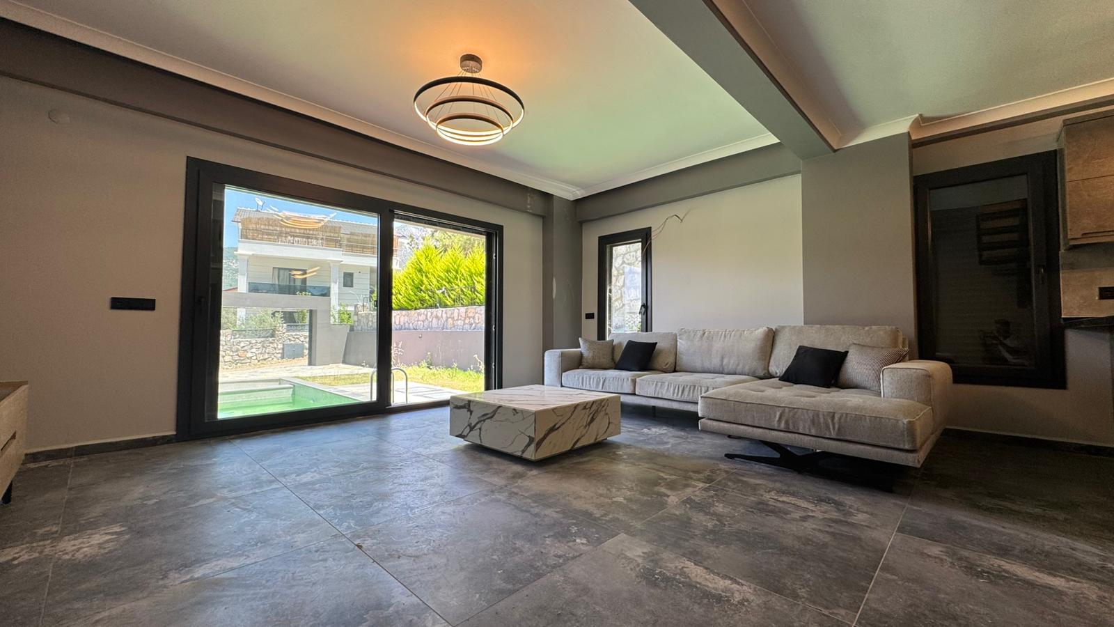 Brand New Luxury Villas