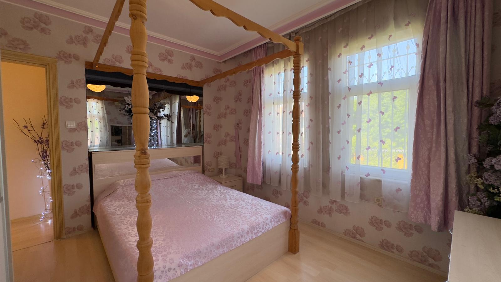 Spacious 3-Bedroom Villa in Calis