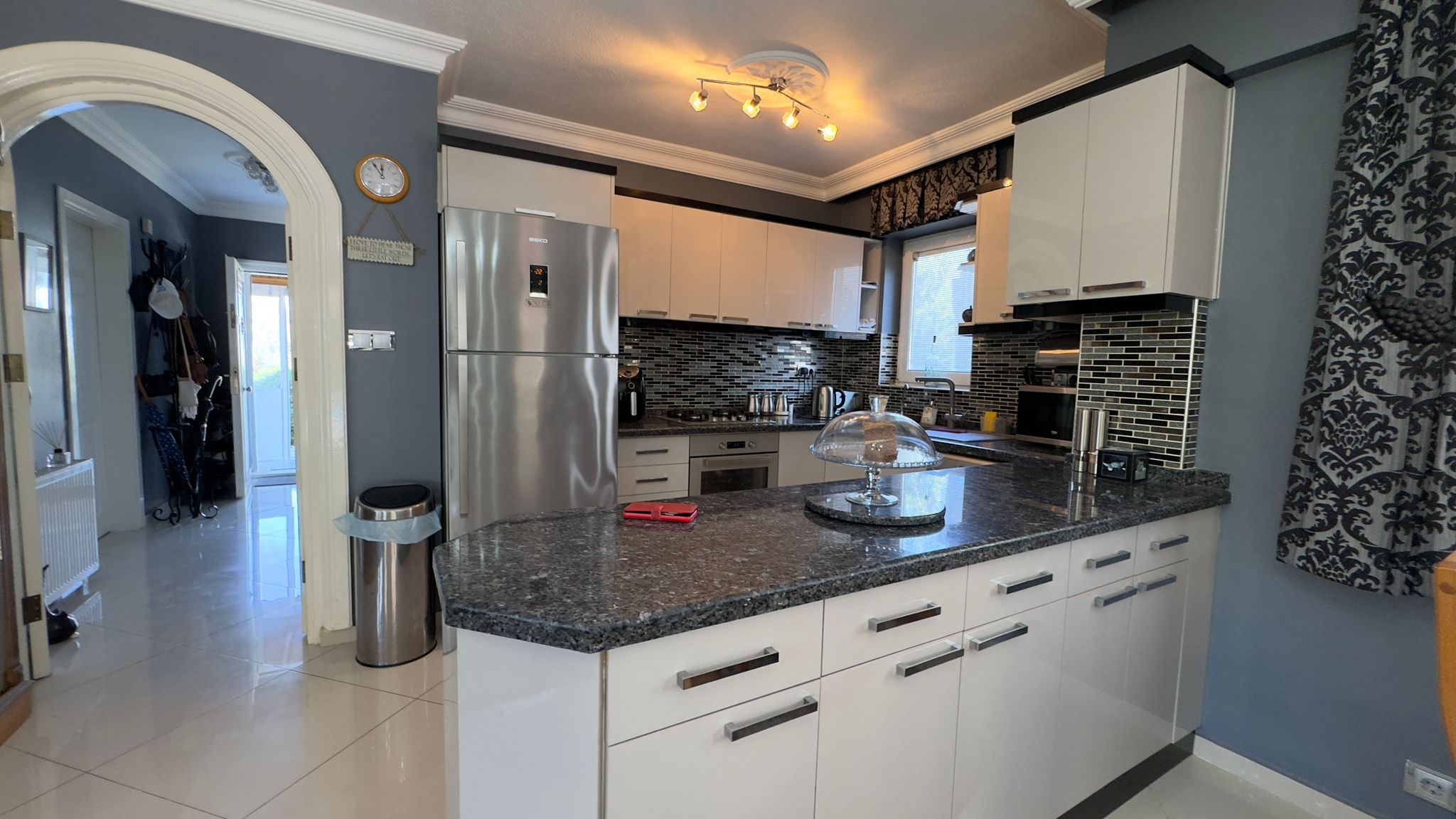 Superb Contemporary Villa in Ovacik