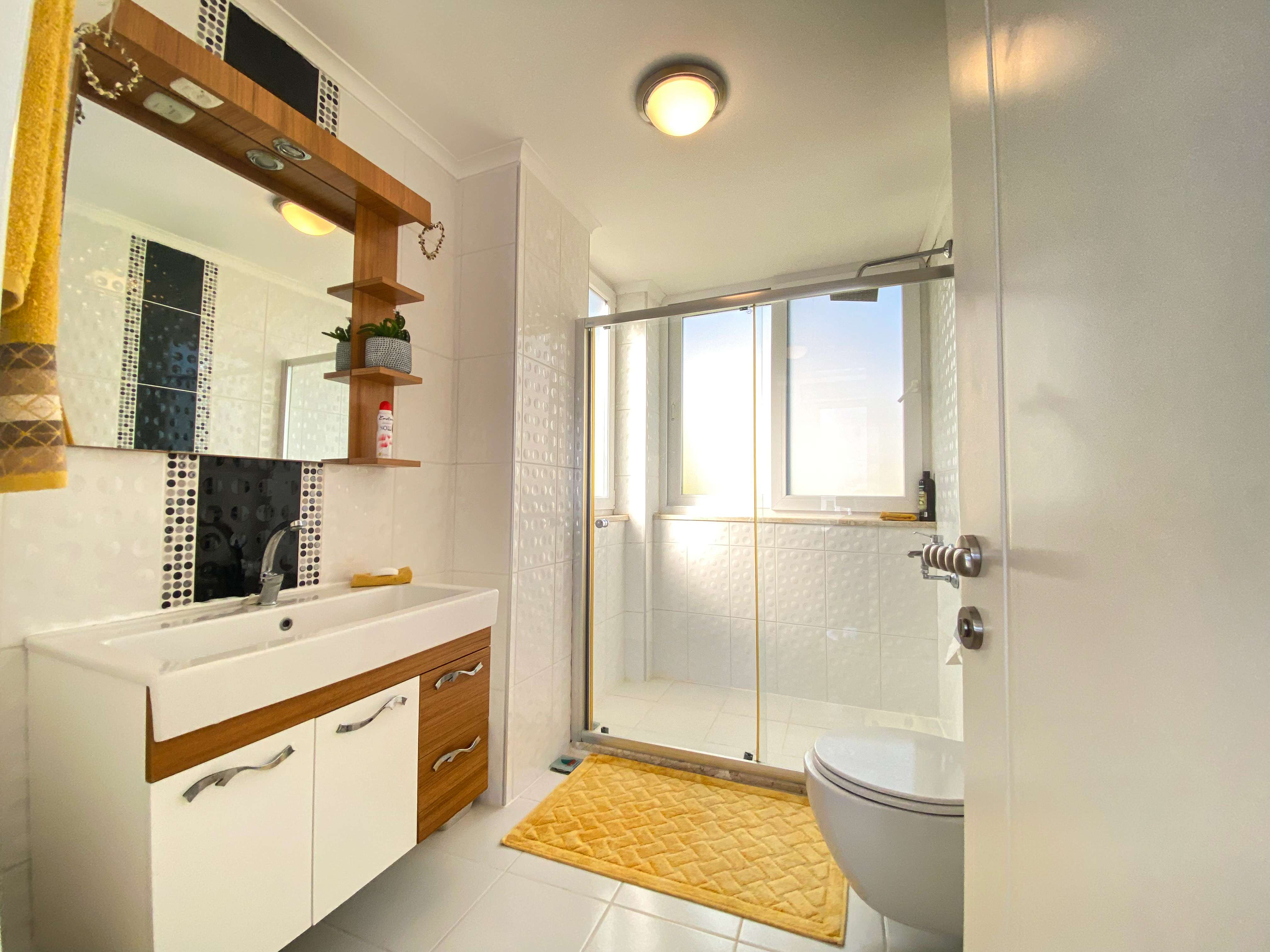 Modern Mountain View Villa