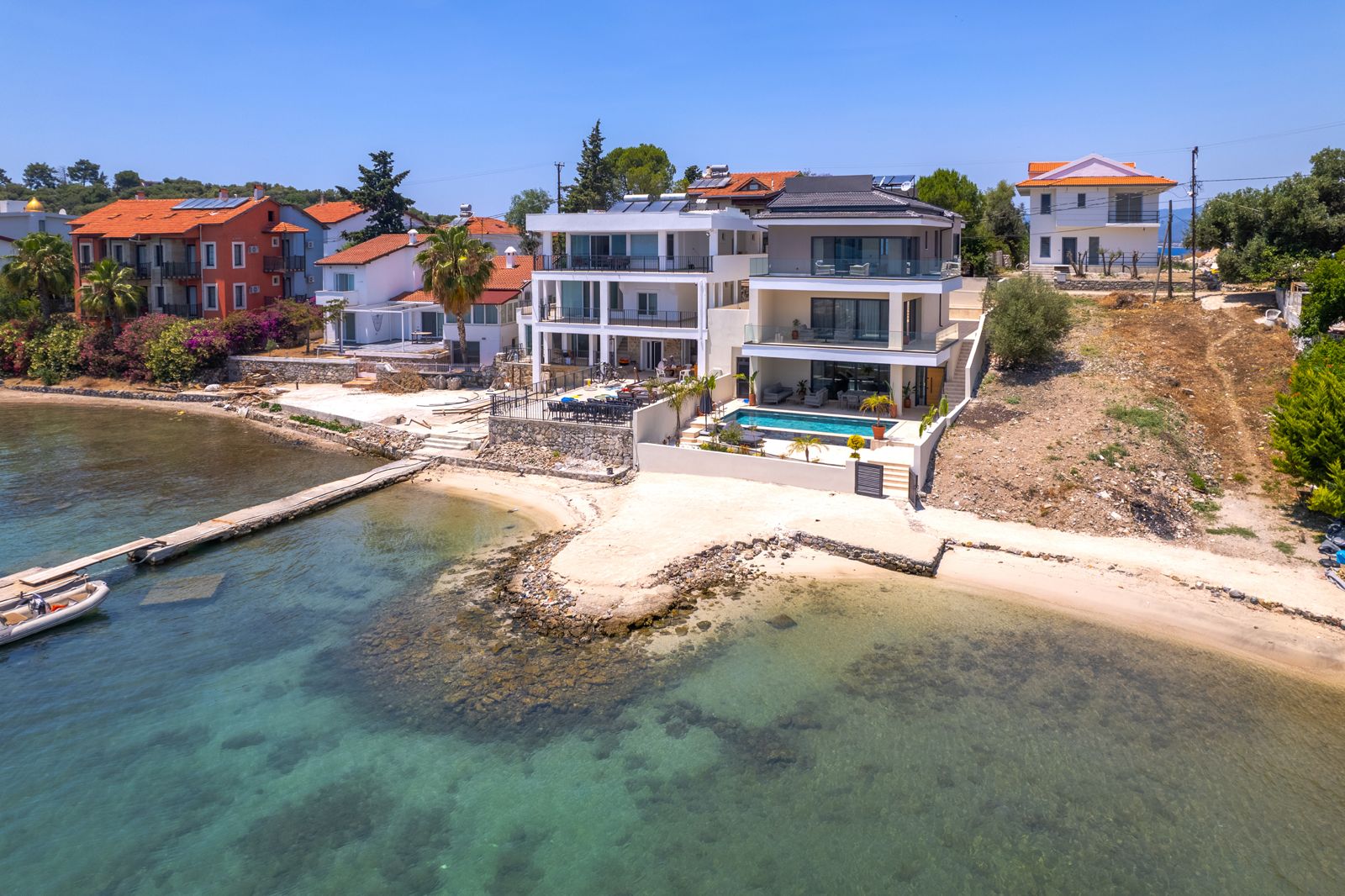 Elegant Villa on Sovalye Island
