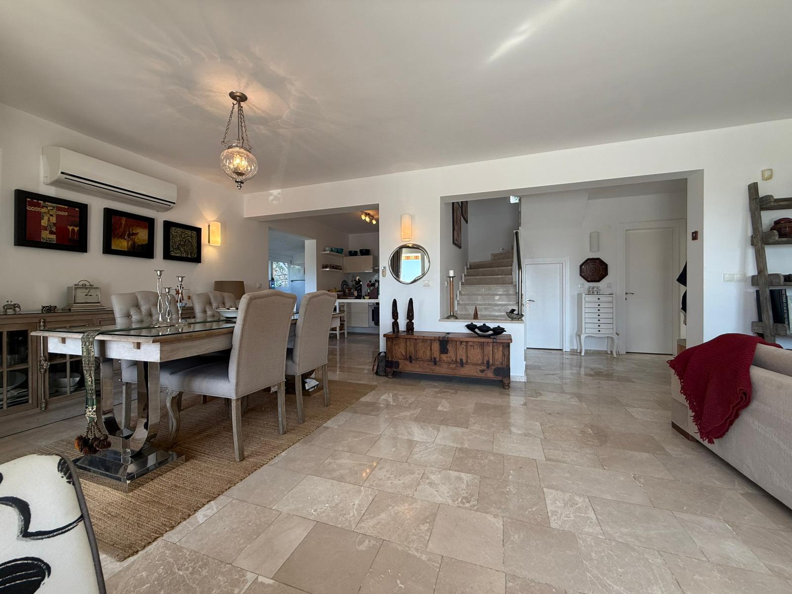 Detached Contemporary Villa in Ovacik