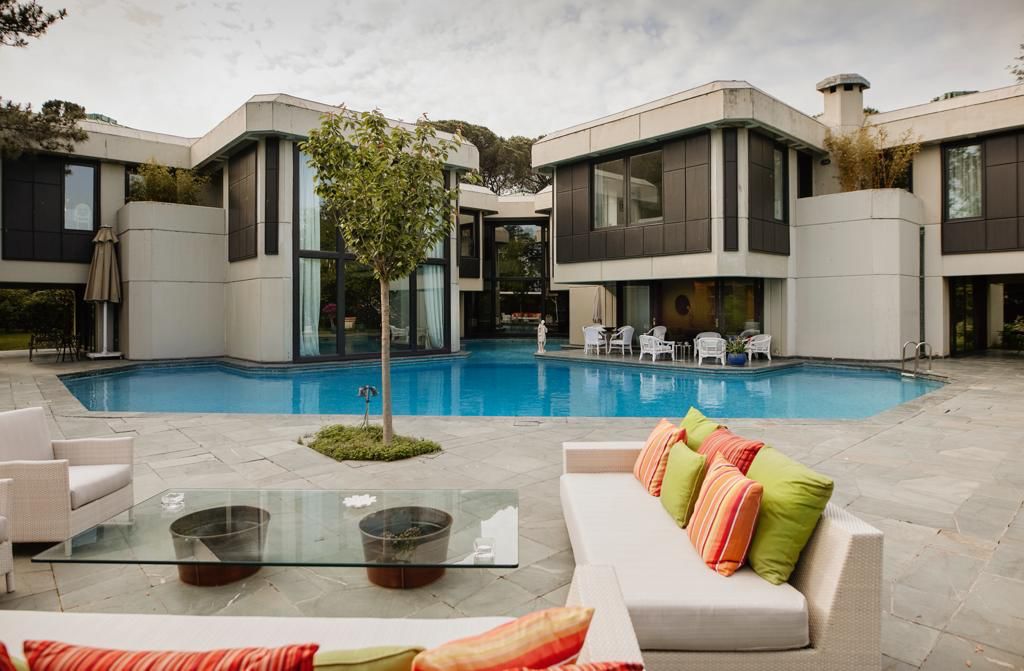 Stunning Contemporary Mansion For Sale In Istanbul
