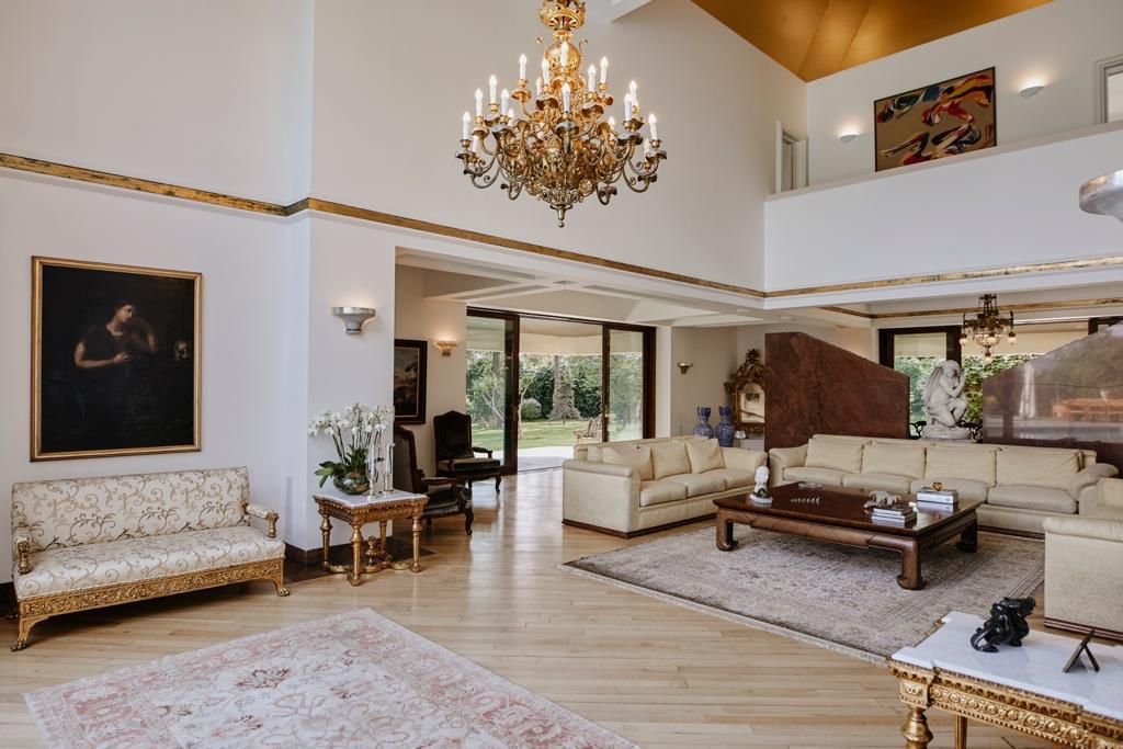 Stunning Contemporary Mansion For Sale In Istanbul