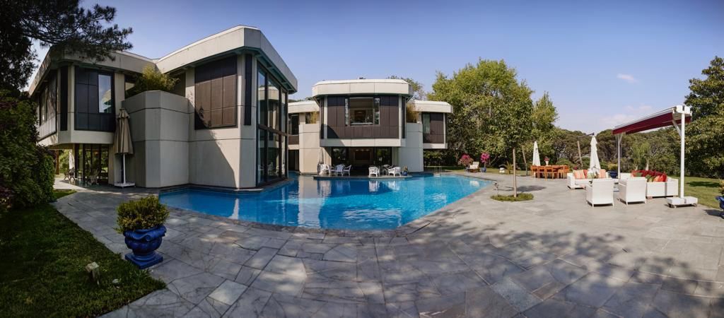 Stunning Contemporary Mansion For Sale In Istanbul