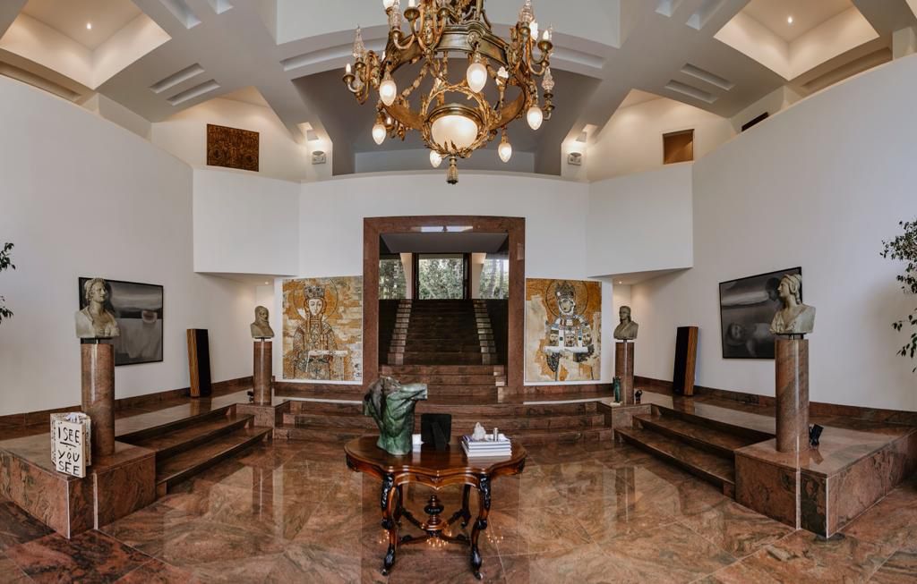 Stunning Contemporary Mansion For Sale In Istanbul