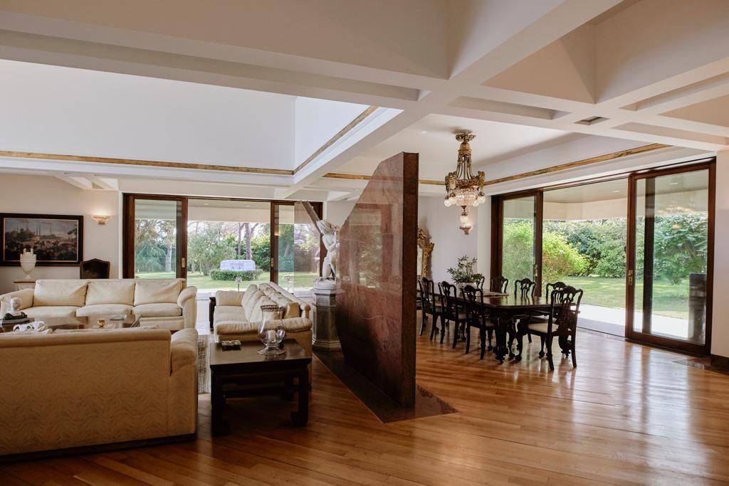 Stunning Contemporary Mansion For Sale In Istanbul