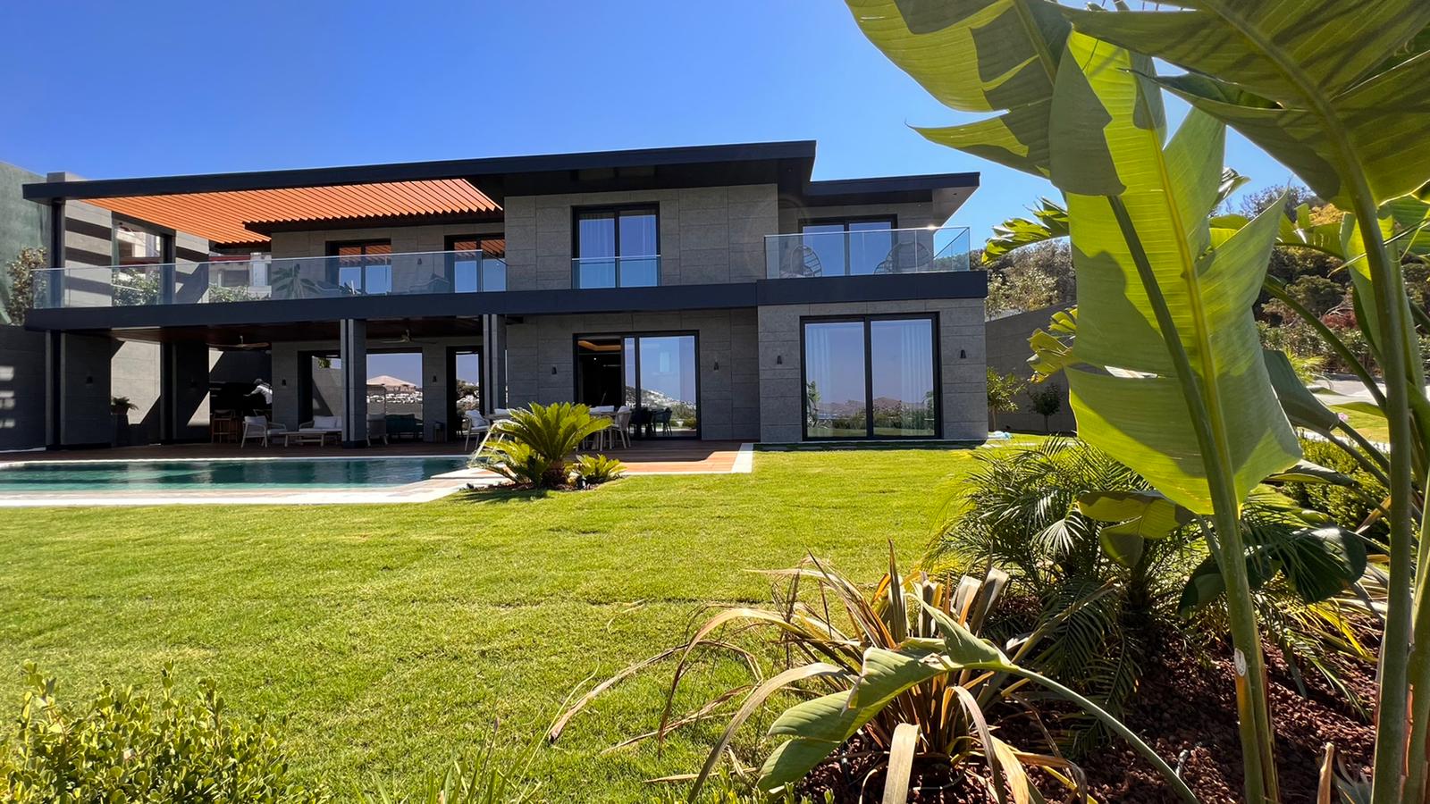 Under-Contruction Luxury Yalikavak Villas