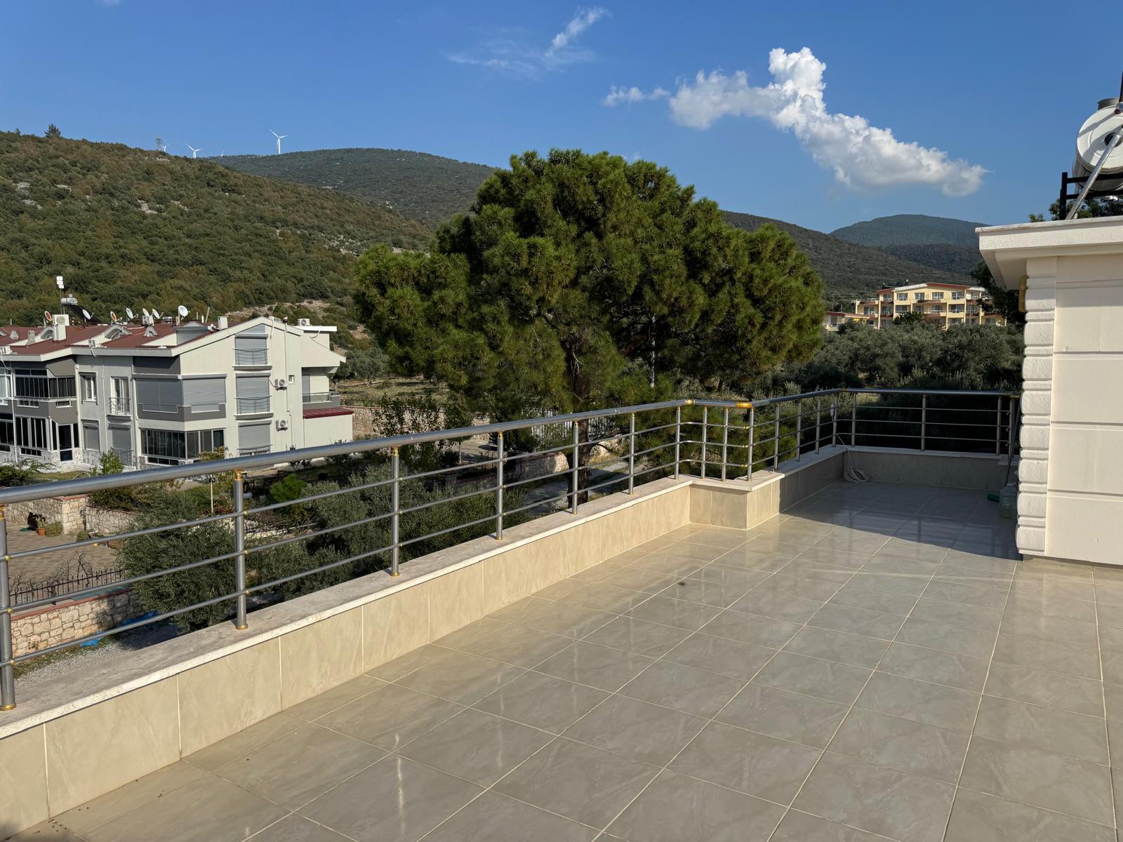 Spacious Detached Villa in Akbuk