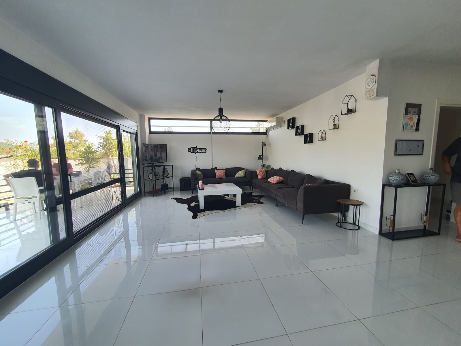 Modern Luxury Villa in Akbuk