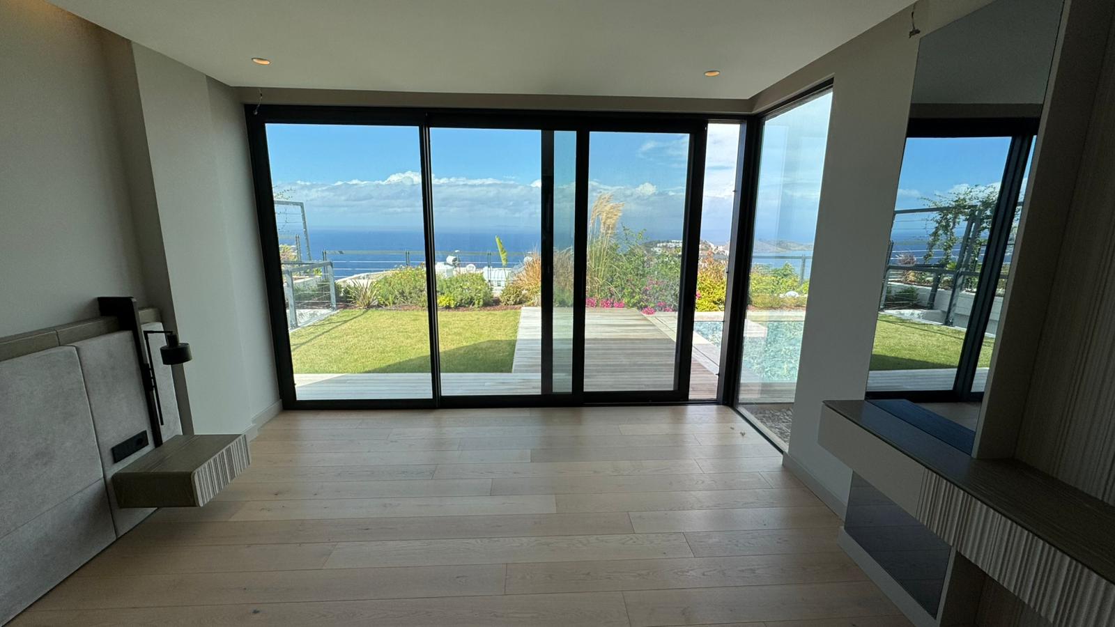 Modern Low-Level Villas in Yalikavak