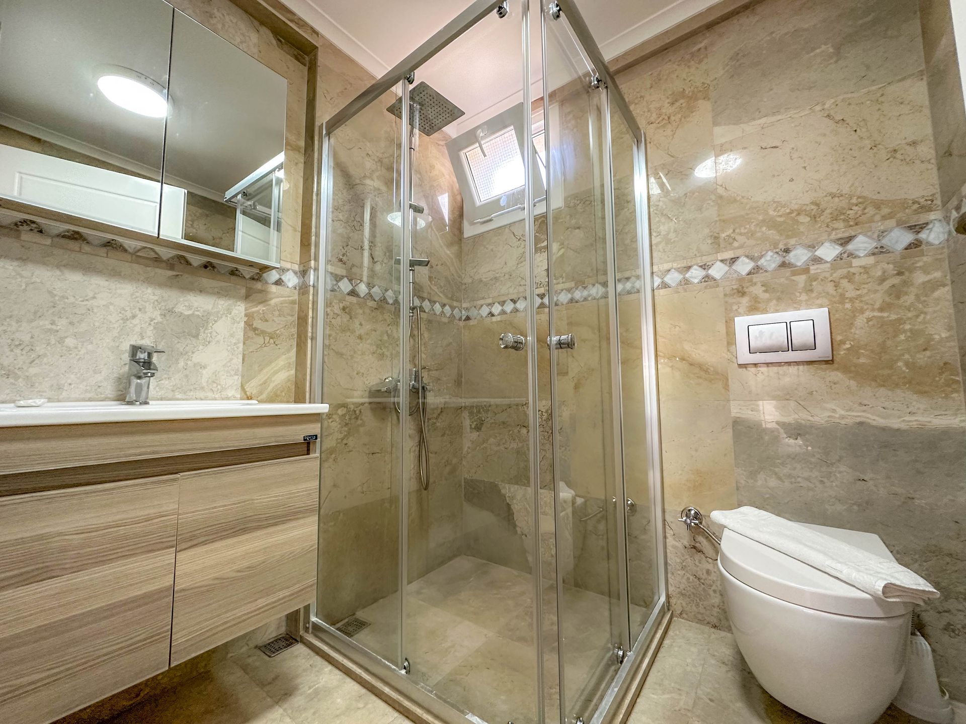 Detached Villa near Mendos Mountains