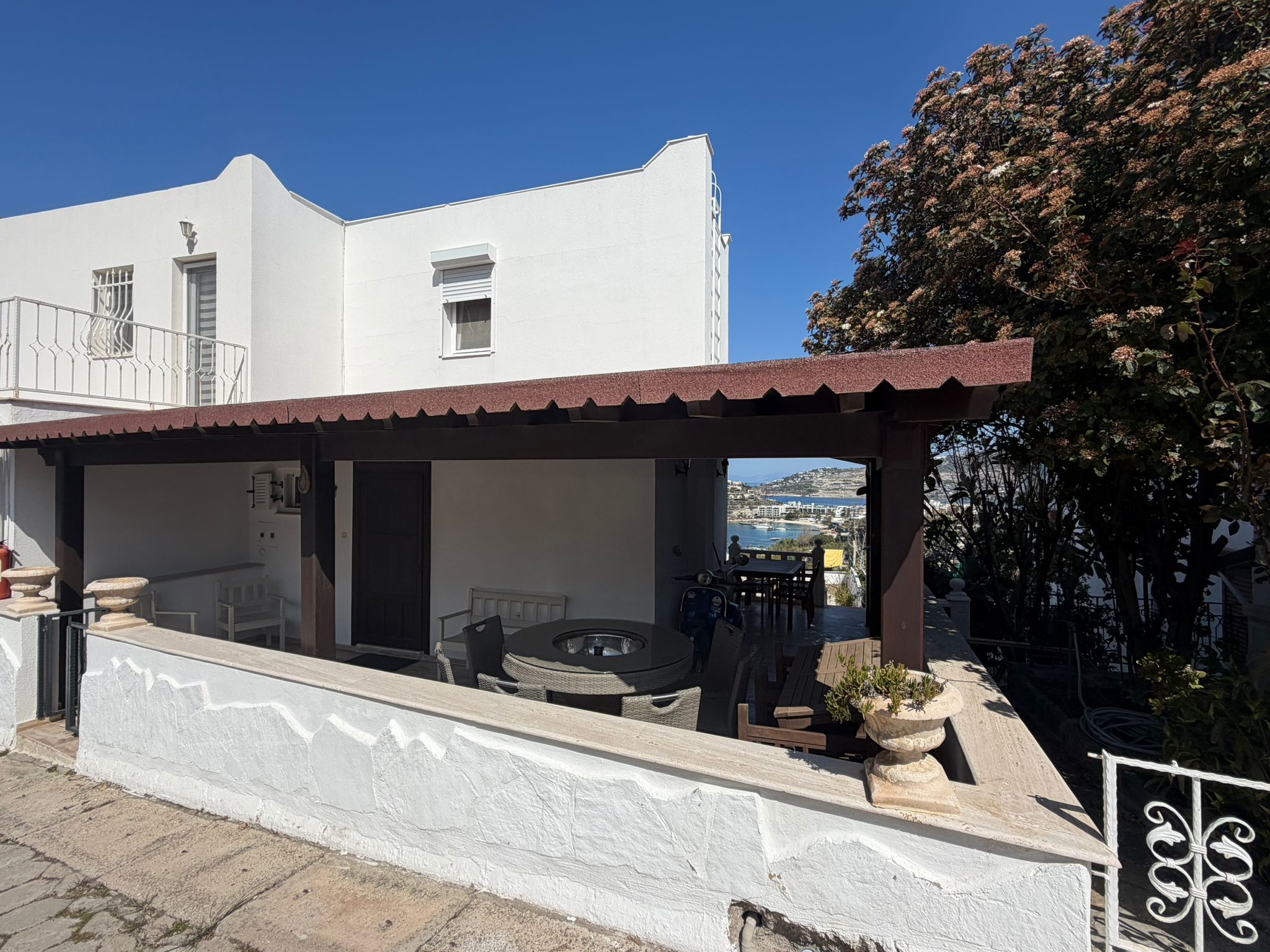 Private Villa with Stunning Views