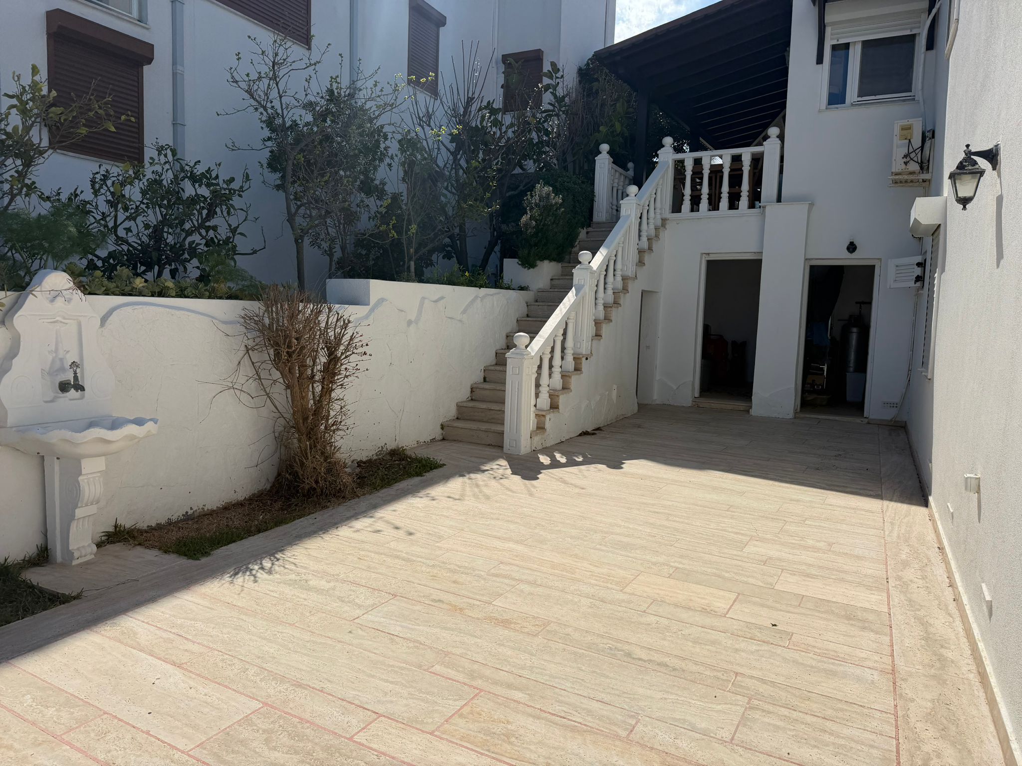 Private Villa with Stunning Views