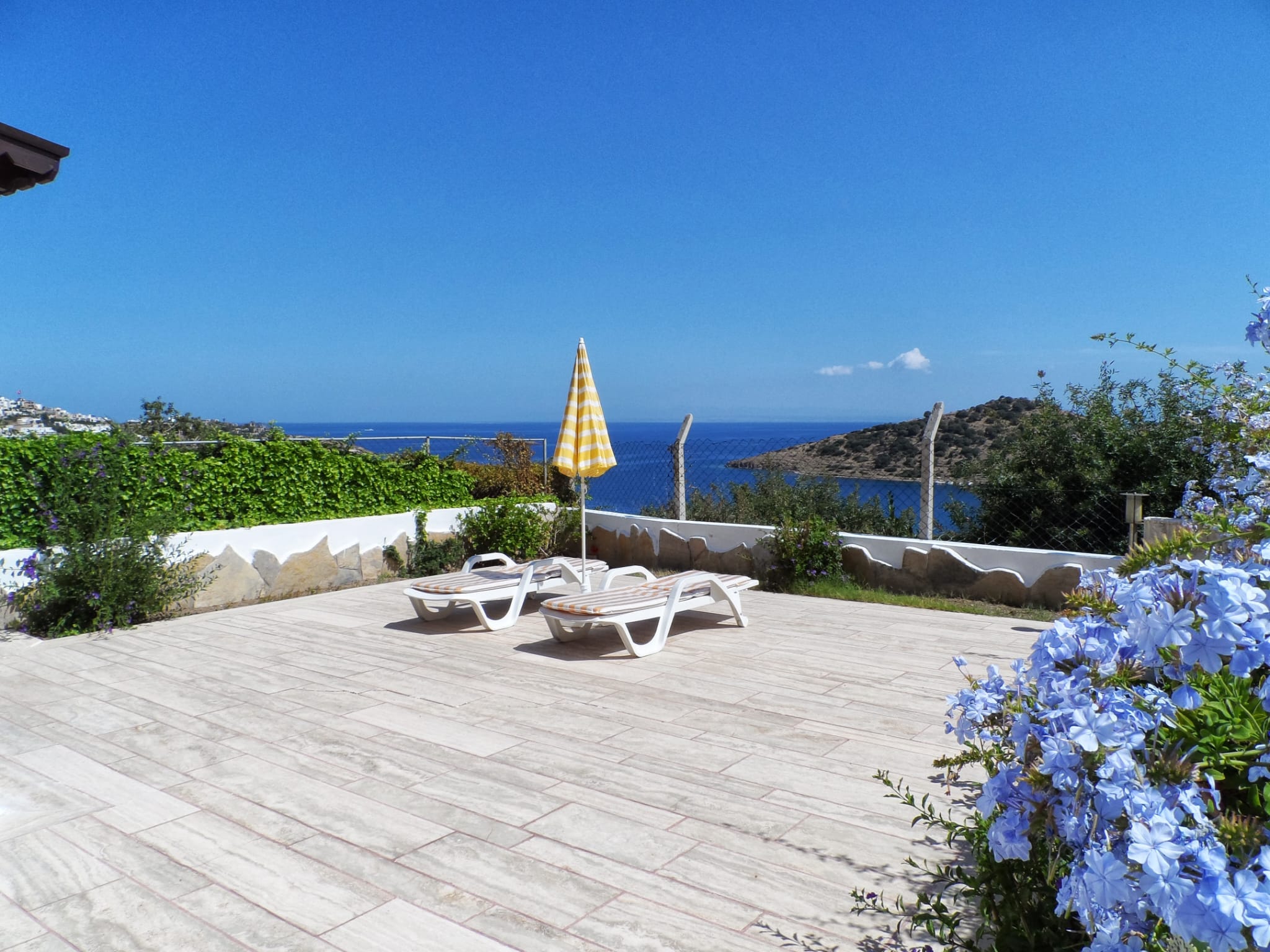 Private Villa with Stunning Views