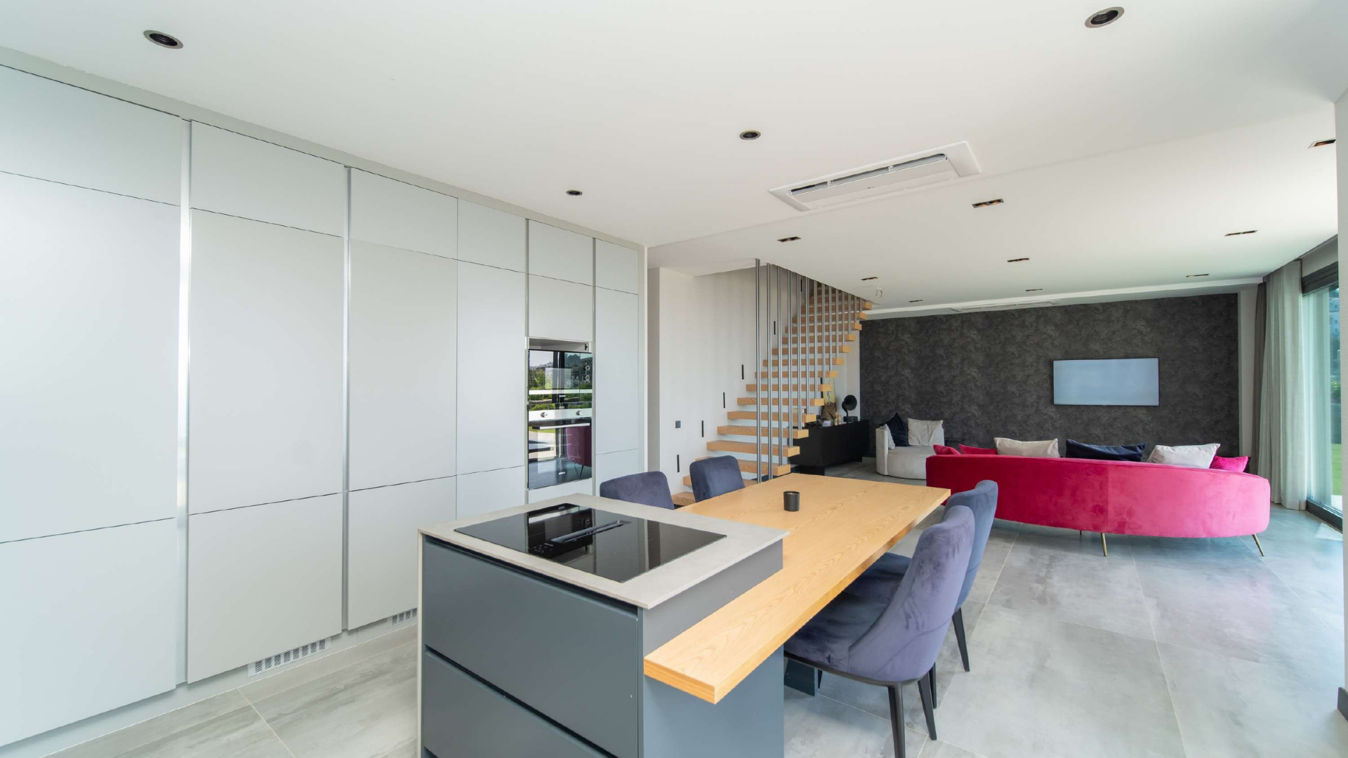 Contemporary Luxury Villa in Yalikavak