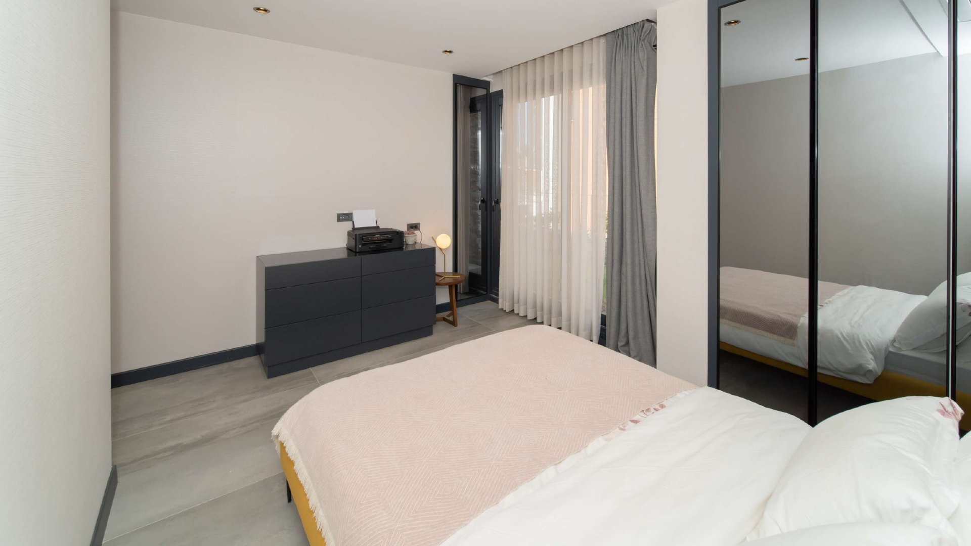 Contemporary Luxury Villa in Yalikavak