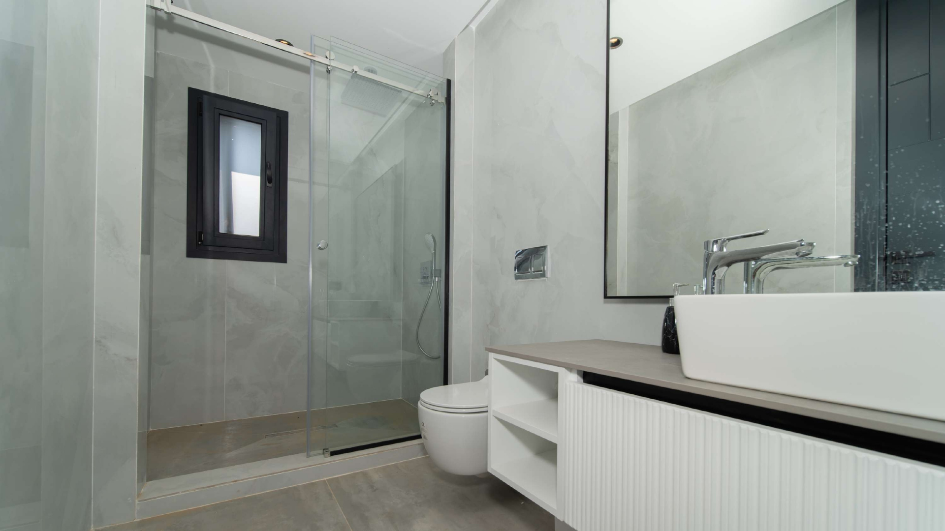 Contemporary Luxury Villa in Yalikavak