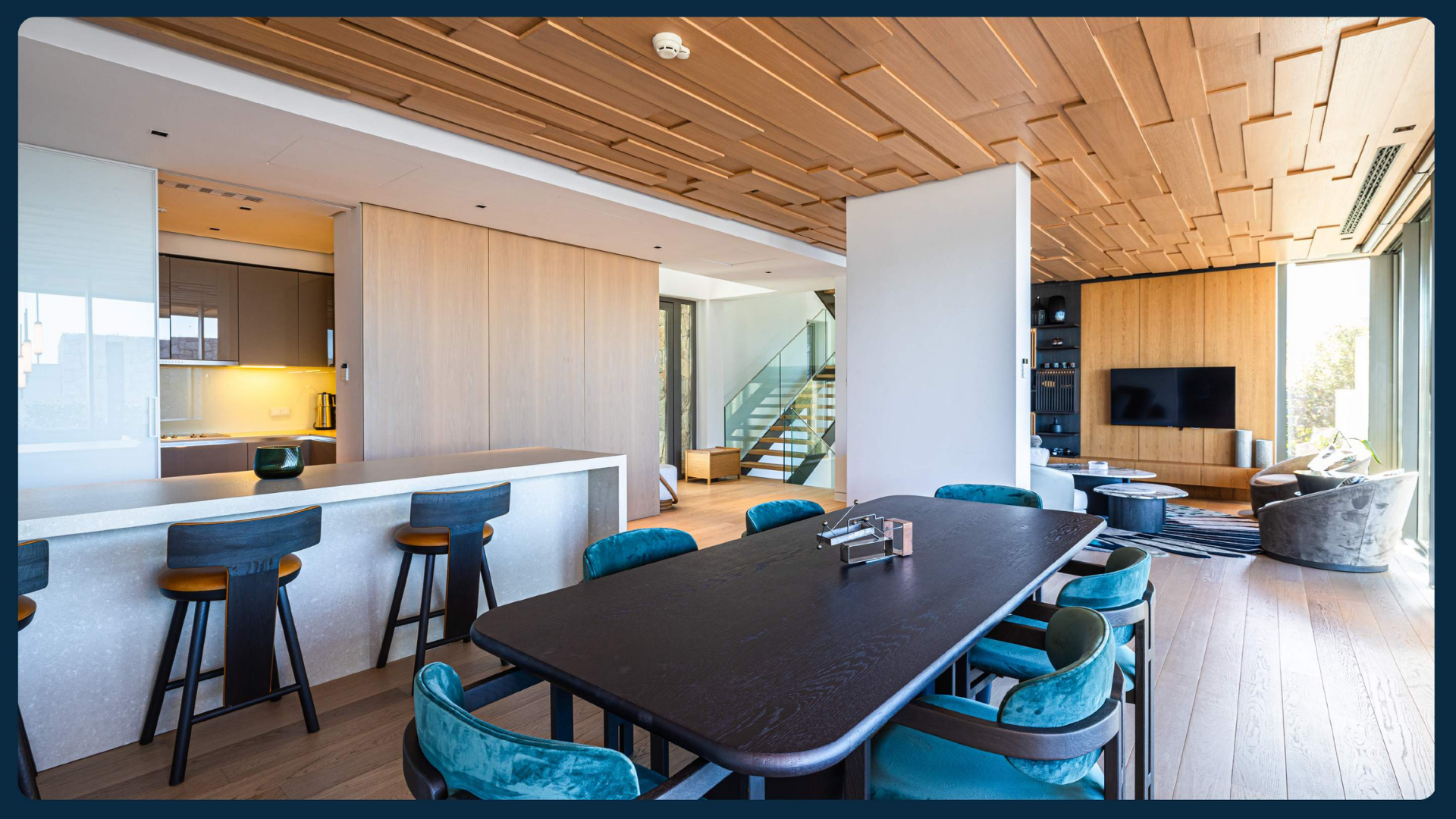 Luxury Resale Ritz Carlton Villa