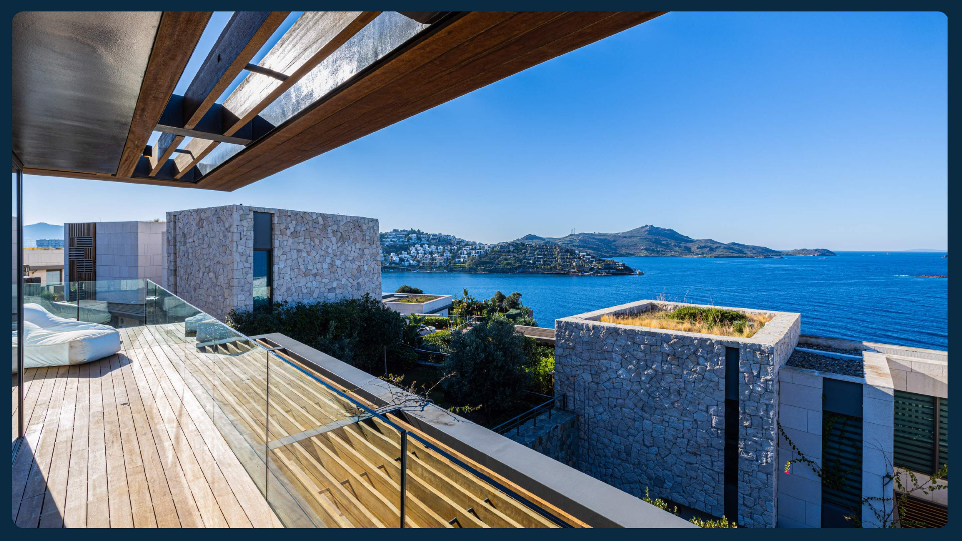 Luxury Resale Ritz Carlton Villa