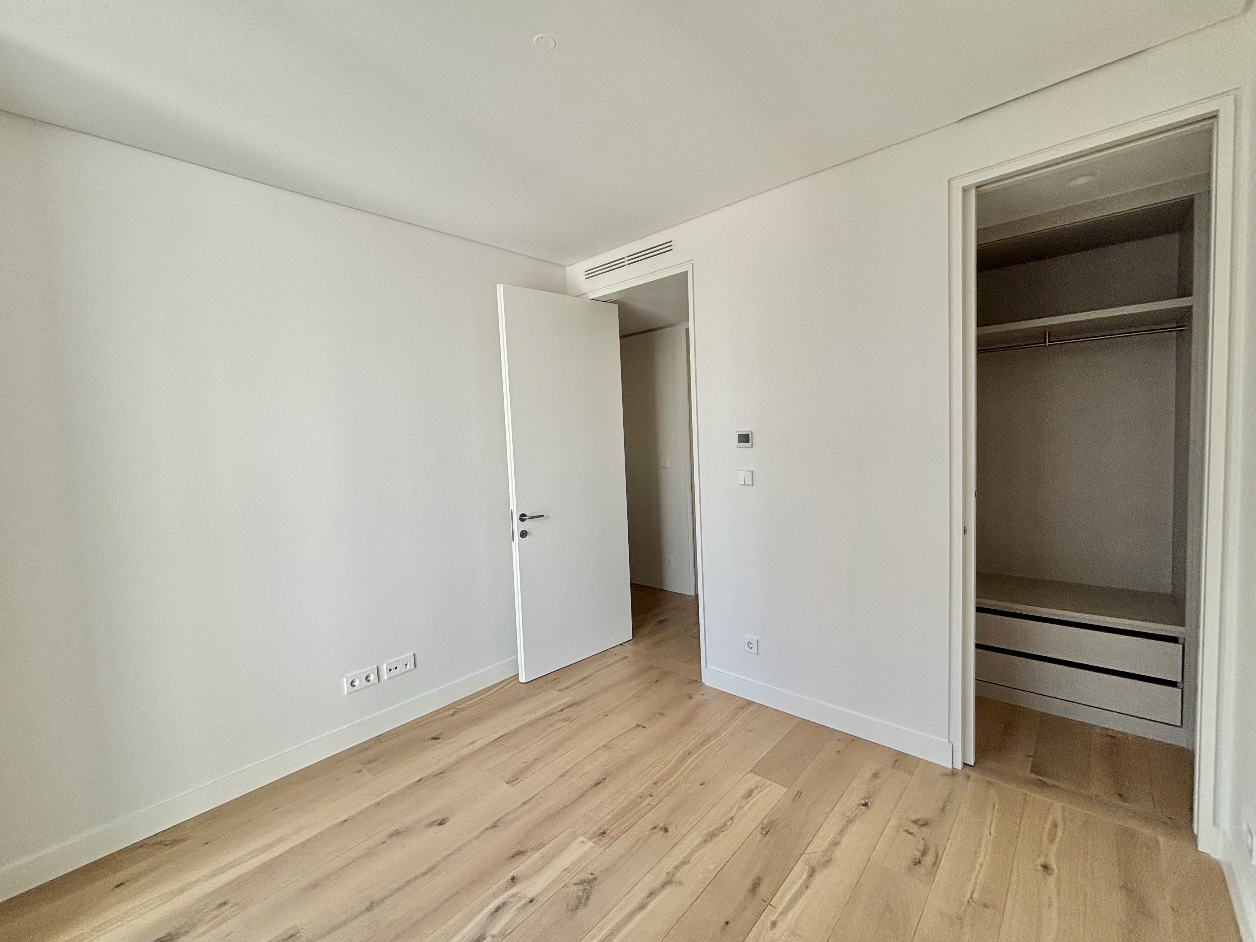 Spacious Apartment in Lisbon