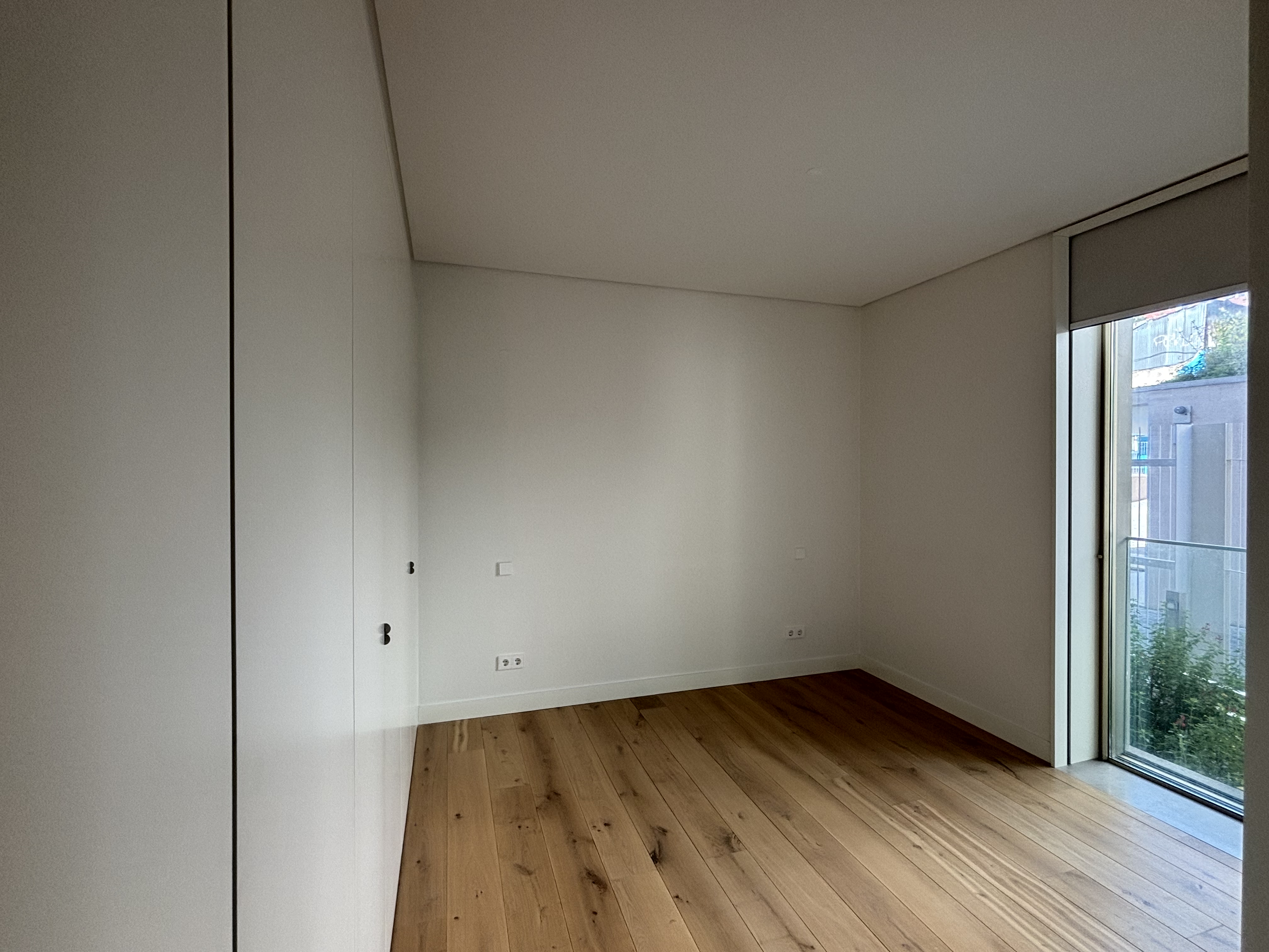 Spacious Apartment in Lisbon